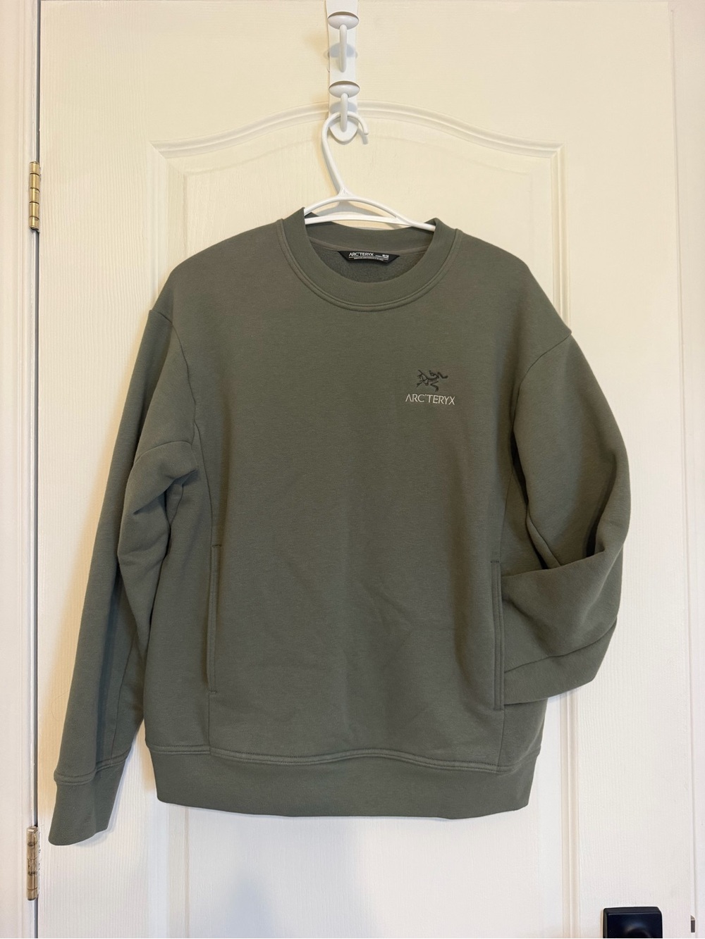 Arc'teryx women Crewneck Sweatshirt - Olive